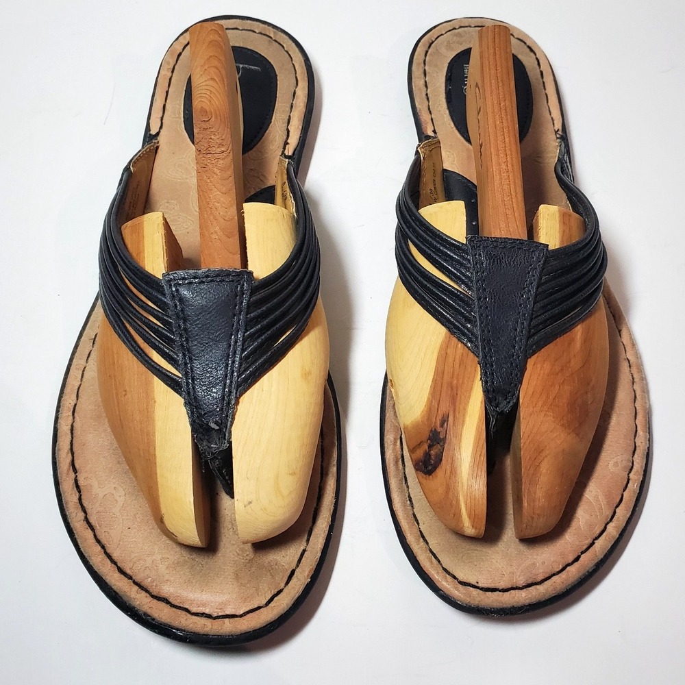 BOC Born Concept Shoes Women's 8 Black‎ Thong Sandals Slip On Casual Comfort